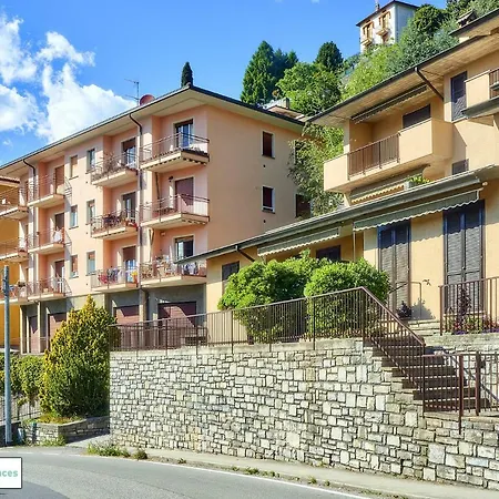 Casa Iris Apartament *